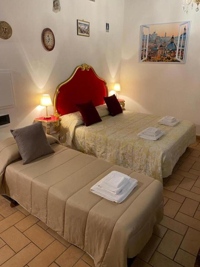 Casa Arco Della Chiesa Nuova - Pantheon & Navona Apartment Rome Bagian luar foto
