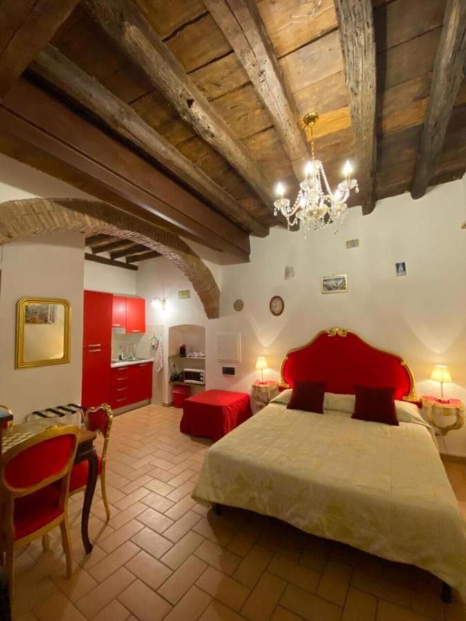 Casa Arco Della Chiesa Nuova - Pantheon & Navona Apartment Rome Bagian luar foto